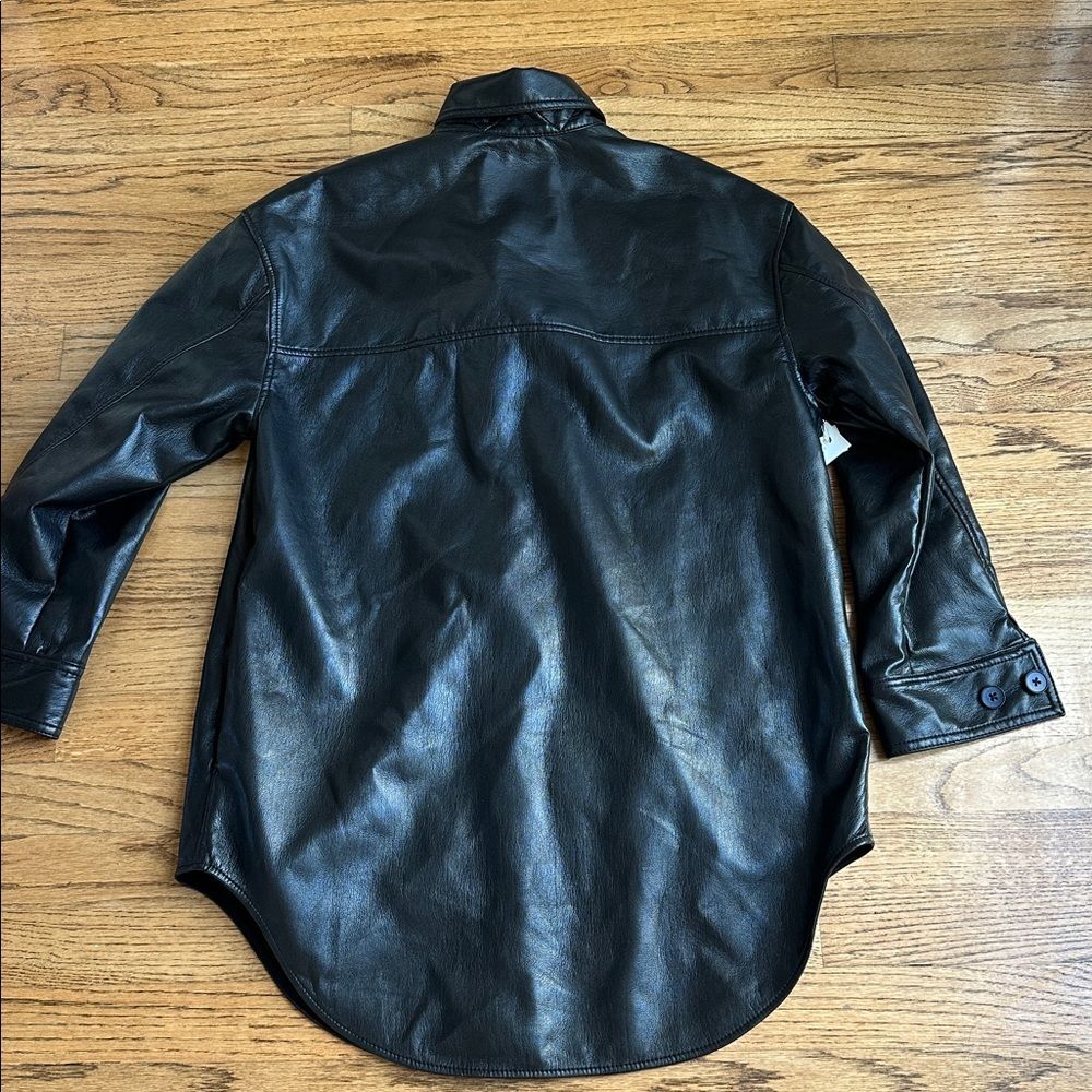 NWT aritizia wildred black vegan leather "the ganna shirt jacket" - Picture 2 of 8